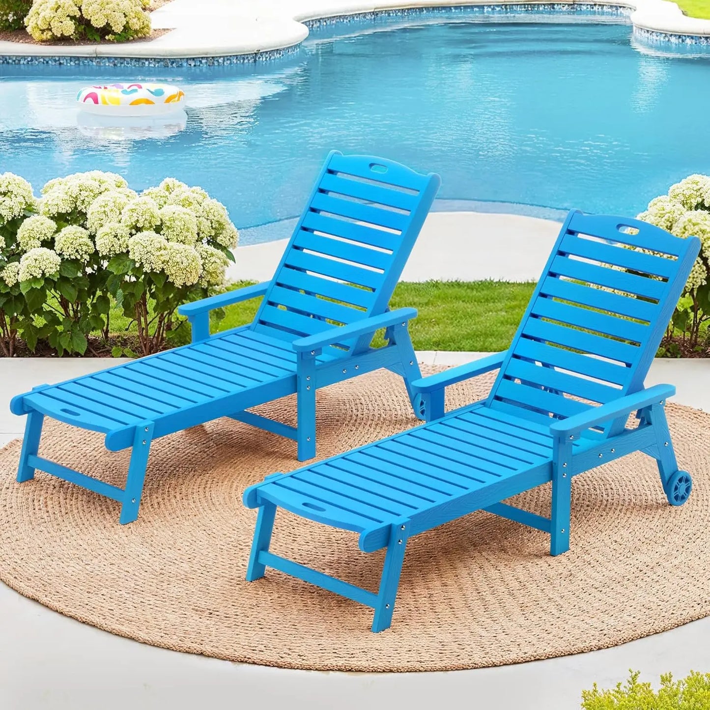 Wood Chaise Lounger with Wheels