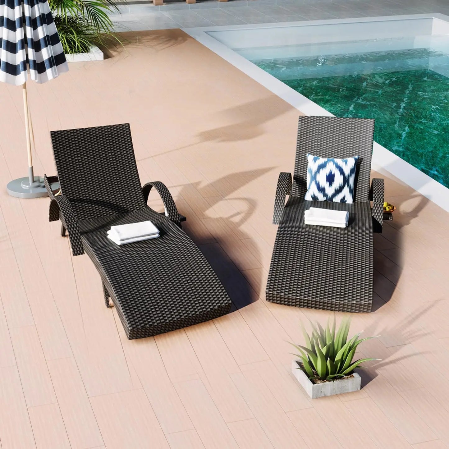 Wicker Chaise Lounge Chairs