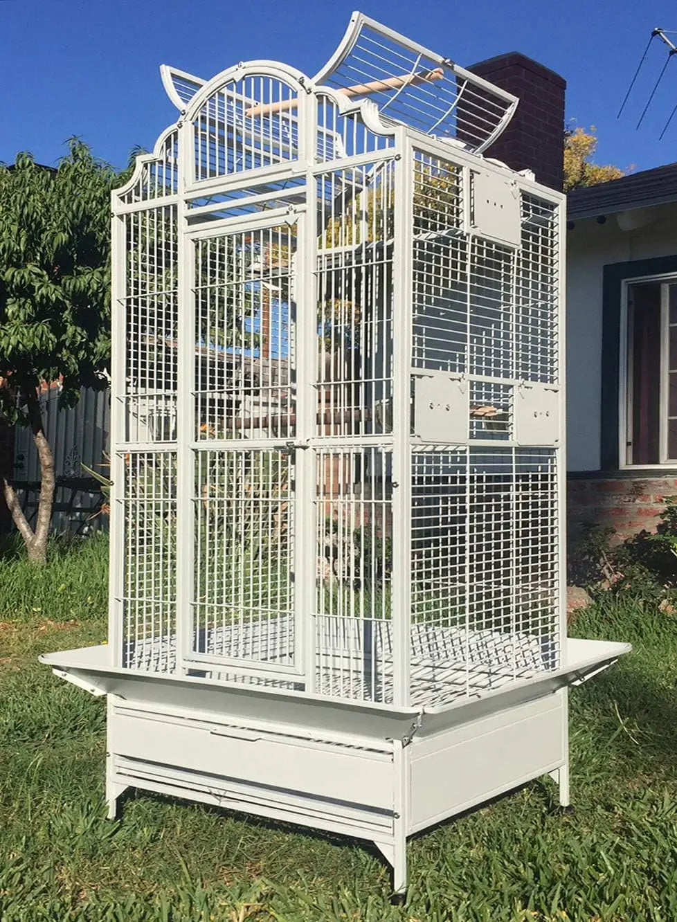 Large Elegant Stylish and Durable Wrought Iron Bird Cage