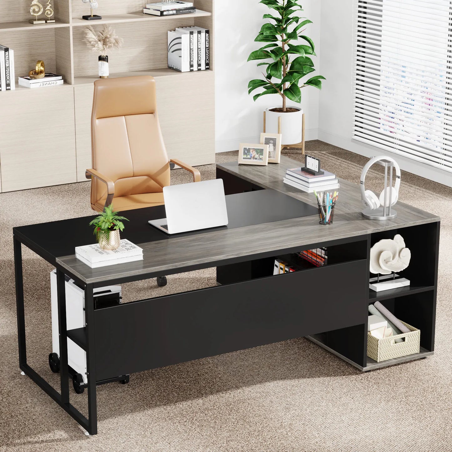 Modern Constructed  L-Shaped Executive Desk