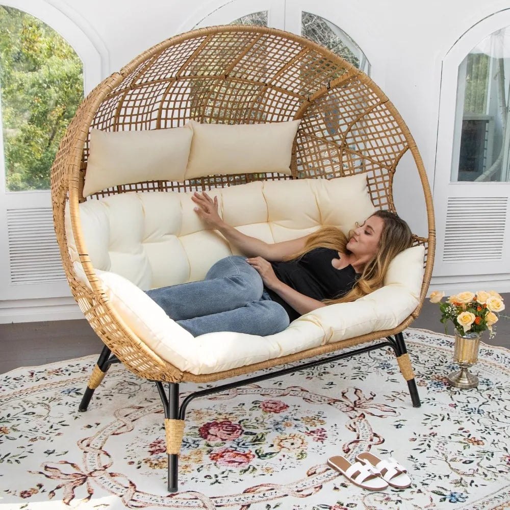 Loveseat Egg Chair with Cushions
