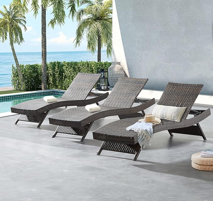 Harbor Wave Chaise Lounge Set